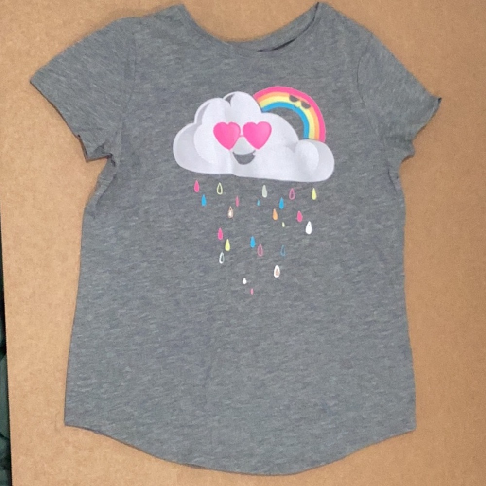 Rainbow grey T shirt